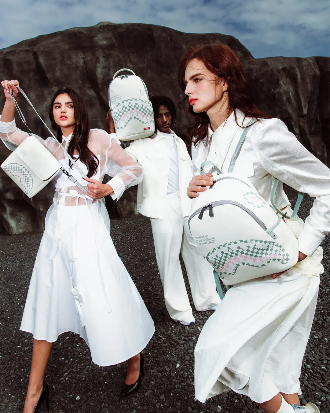 SHARK CENTRAL DYNAMIC SAVVY CROSSBODY - Image 6