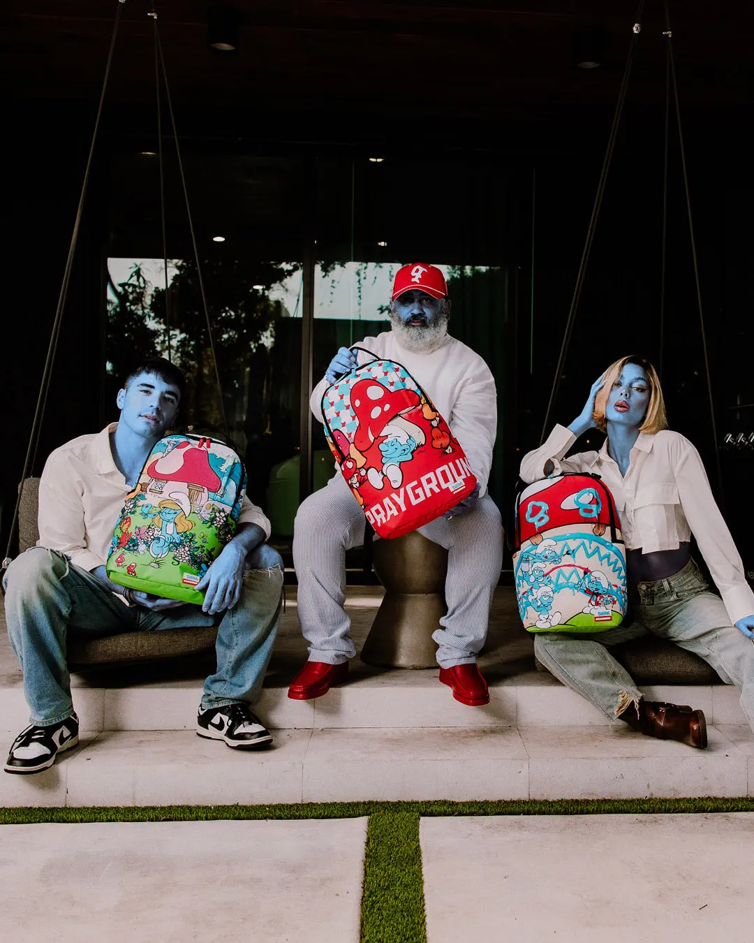 SMURFS IN THE GARDEN BACKPACK - Image 10