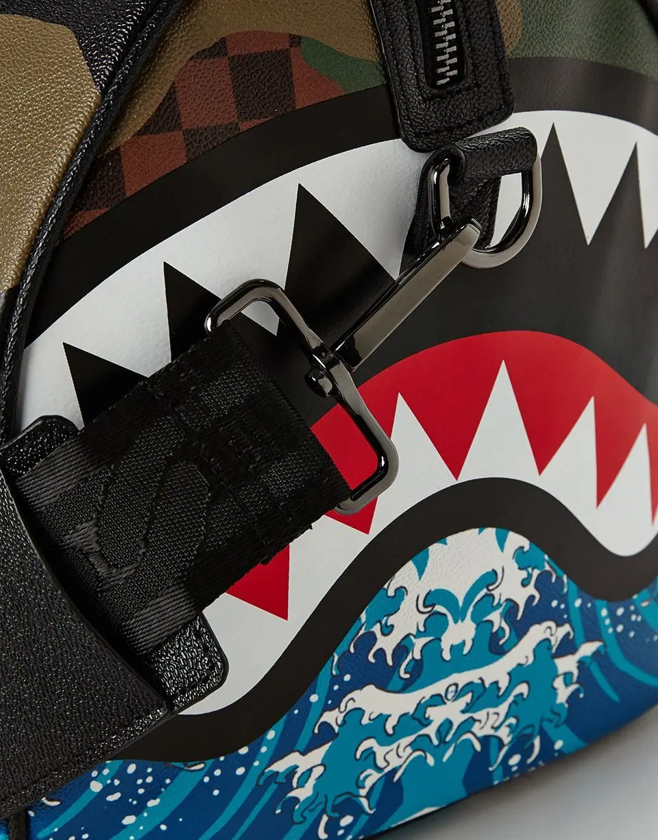 CAMOKAWA WAVE SHARK DUFFLE - Image 5