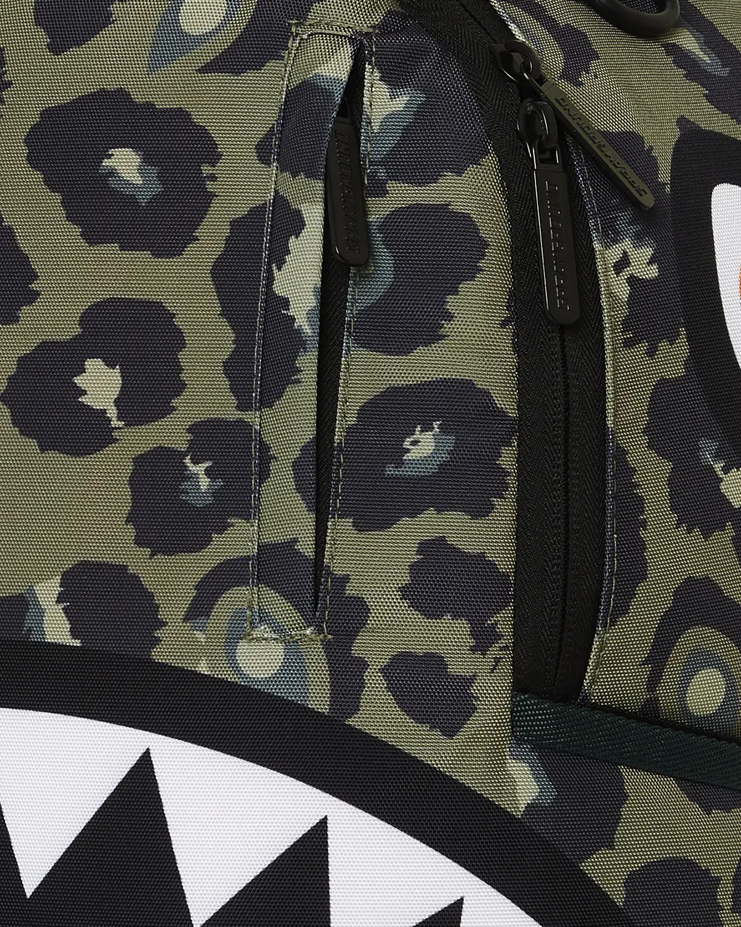FEASTIN BEASTIN DLXSR BACKPACK - Image 10