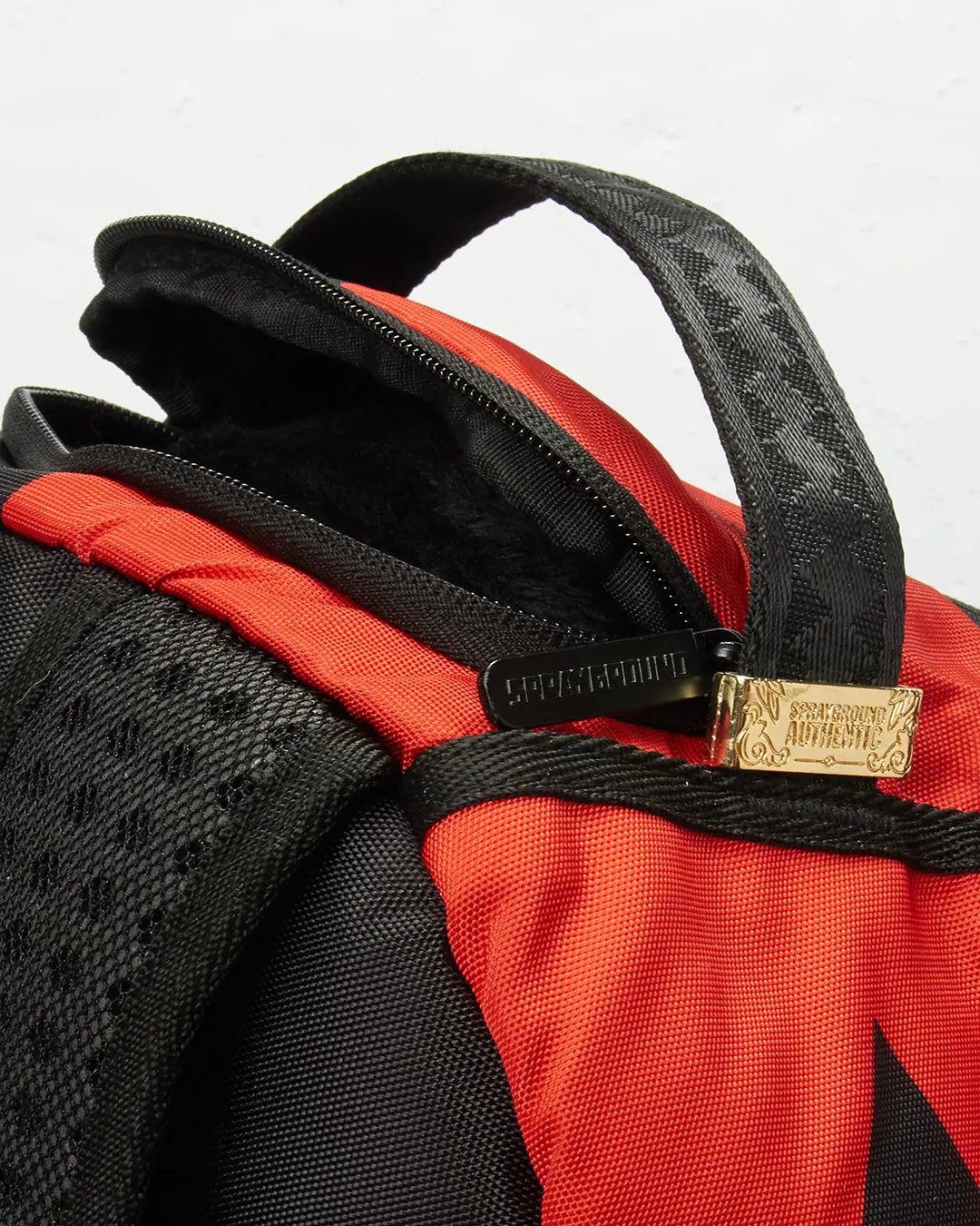 HARLEY QUINN: SMASH BACKPACK - Image 7