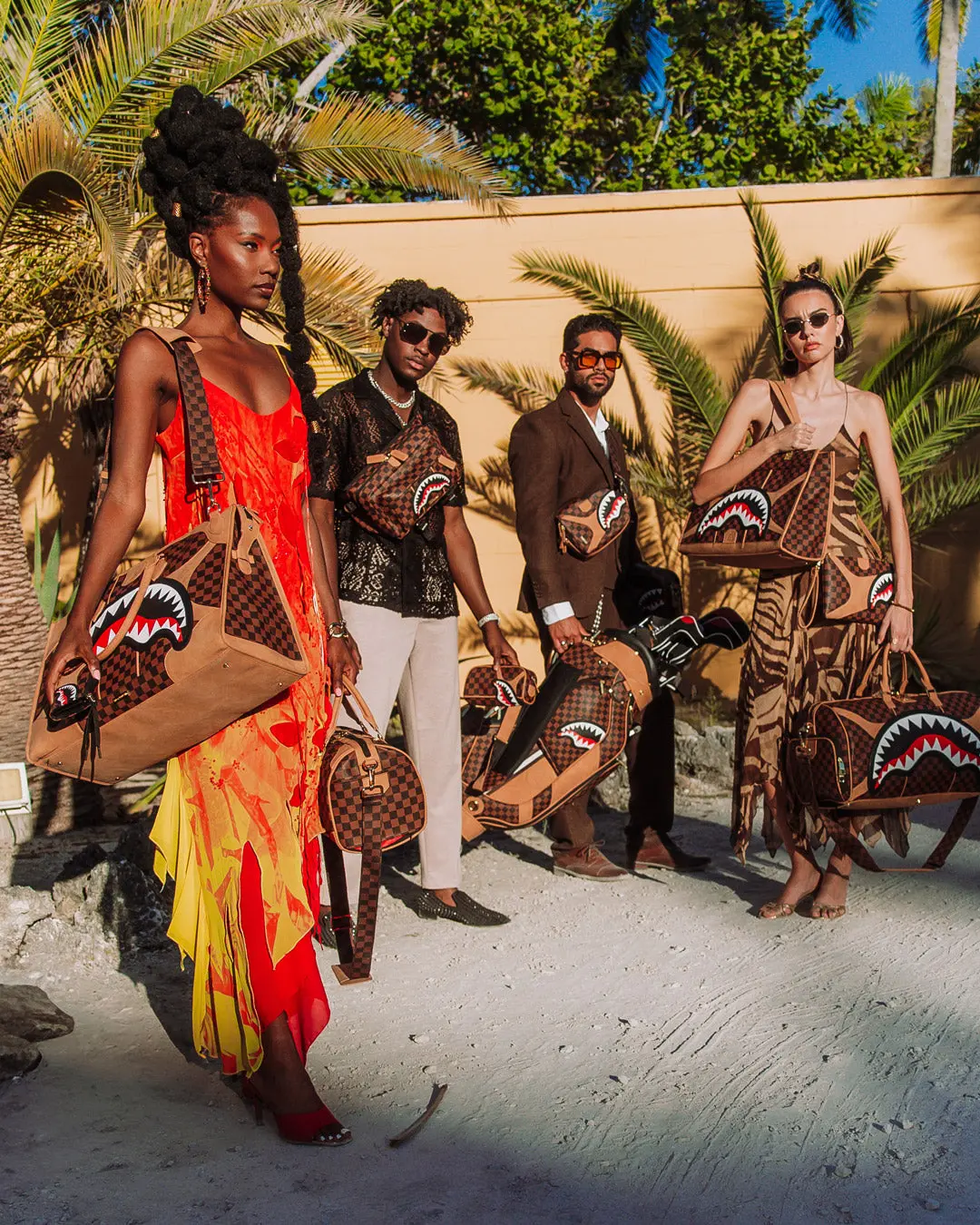 HENNYVILLE TORTUGA TOTE - Image 4