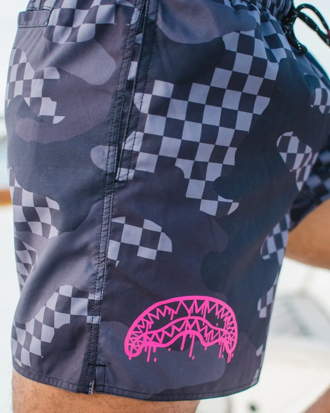 DRIP SHOTO SWIM TRUNKS - Image 4