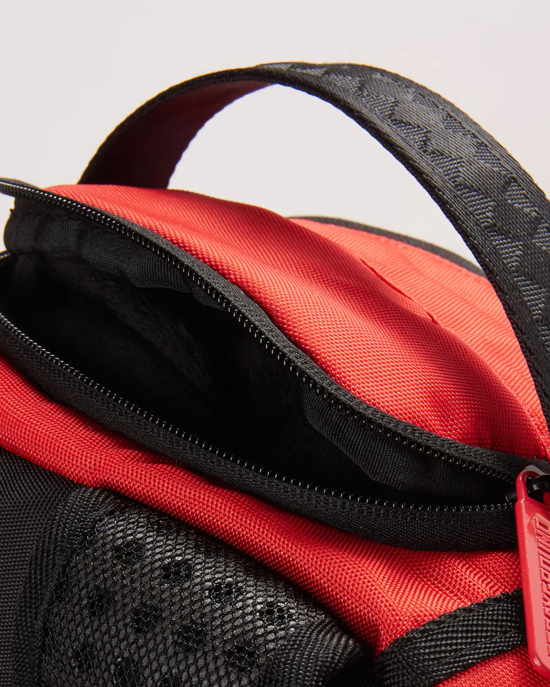 THE REMIX BACKPACK - Image 7