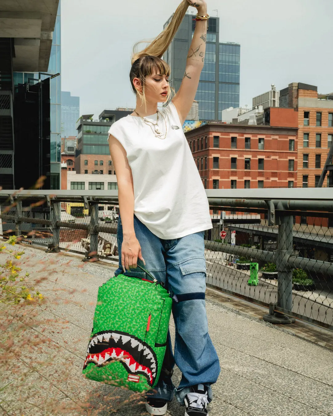 MINECRAFT CREEPER SHARK BACKPACK - Image 4