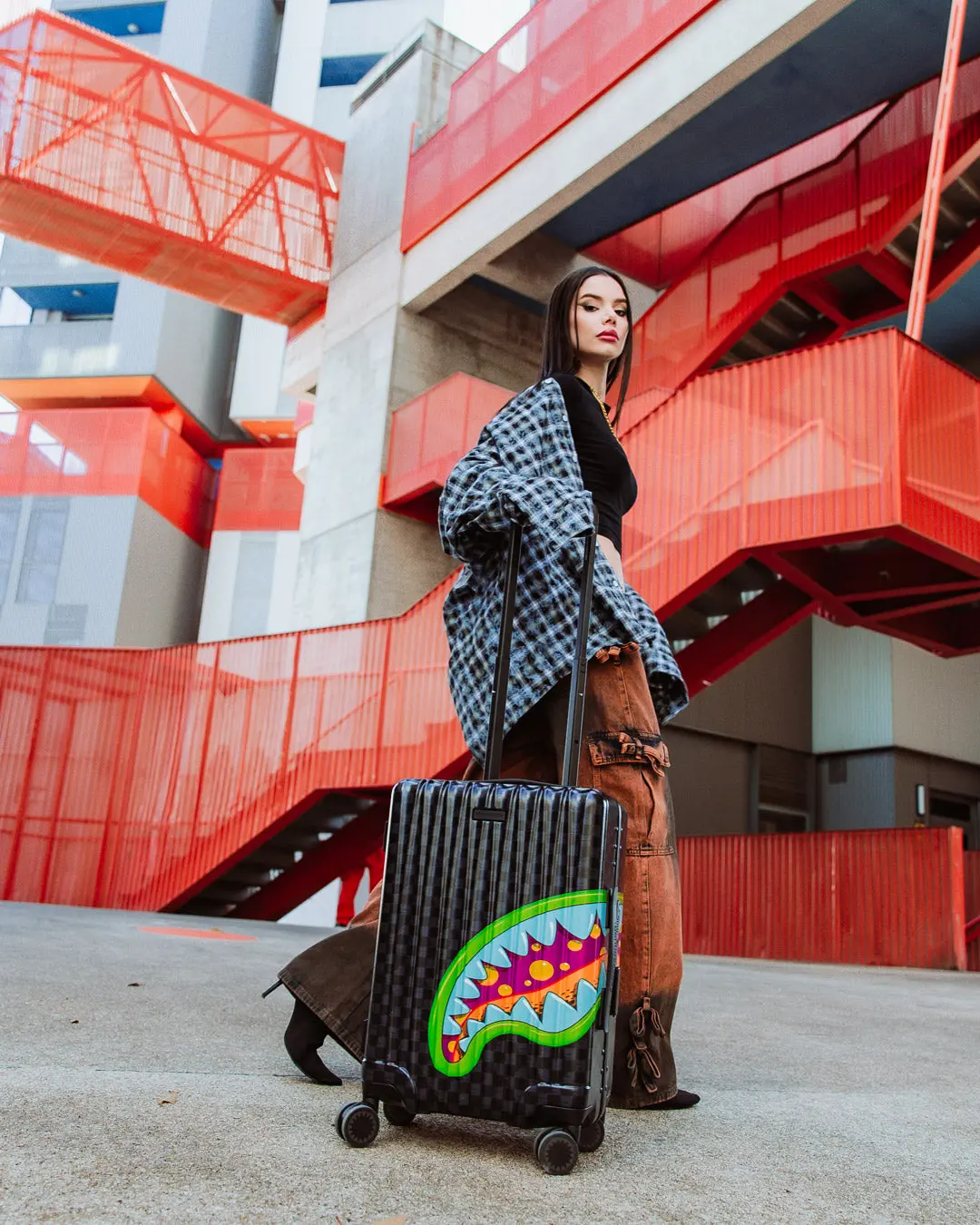 SLIME TAKEOVER HARD SHELL CARRY-ON LUGGAGE - Image 5