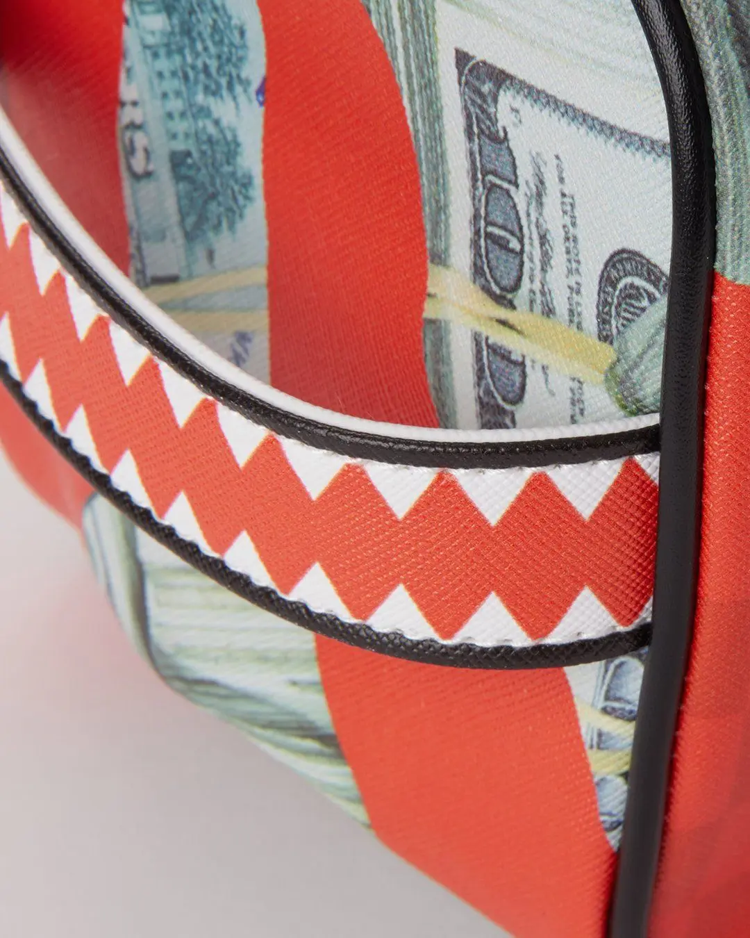 MONEY CAMO (RED) TOILETRY BAG - Image 7