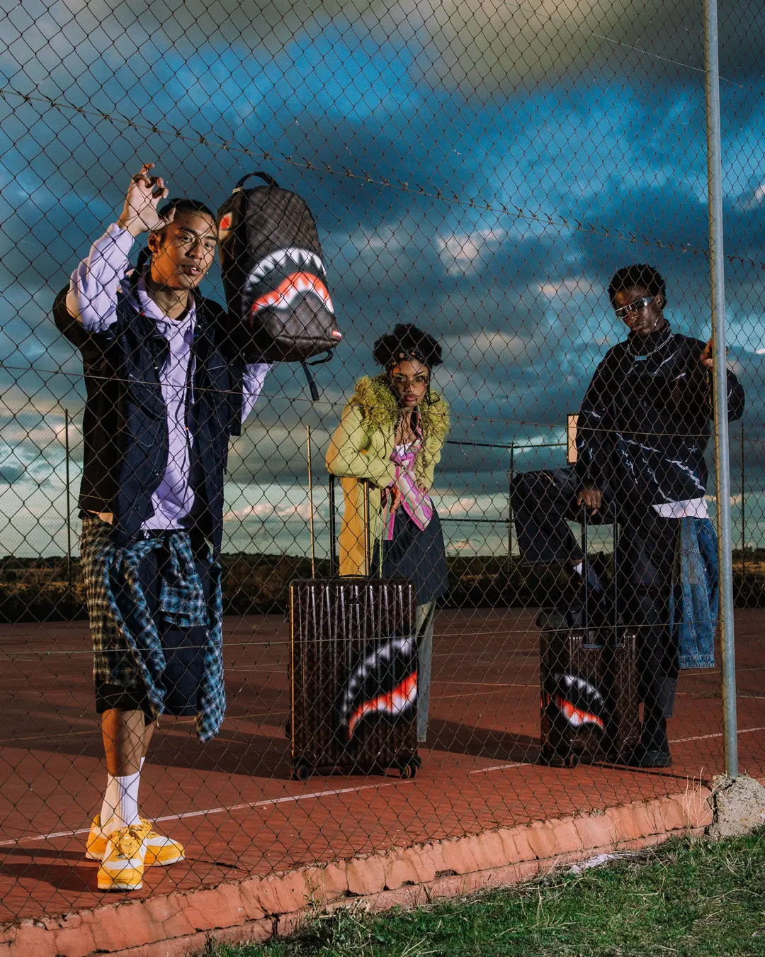 SHARKS IN PARIS BLUR EFFECT BACKPACK - Image 8