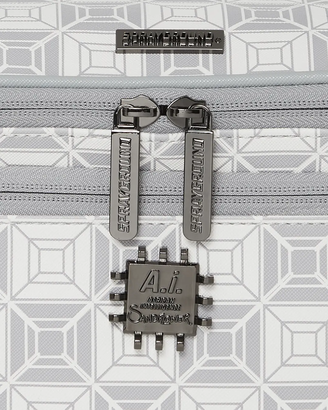 A.I.8 AFRICAN INTELLIGENCE BOOKED & BUSY COSMETIC CASE - Image 17