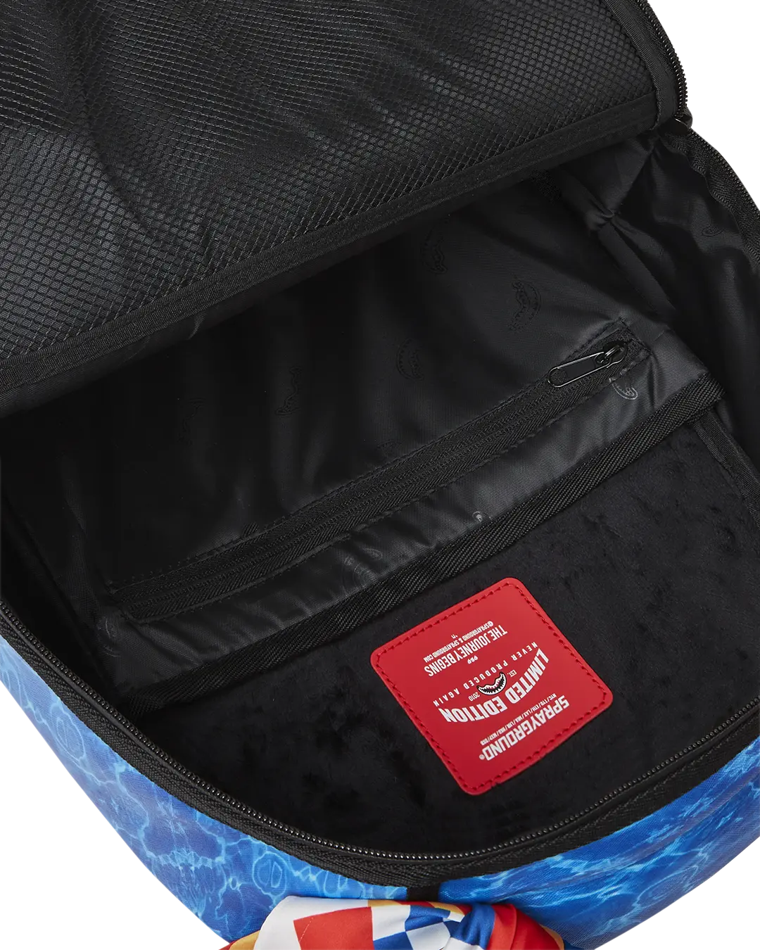 DEEPSEA ESCAPE BACKPACK W/REMOVABLE SCARF - Image 15