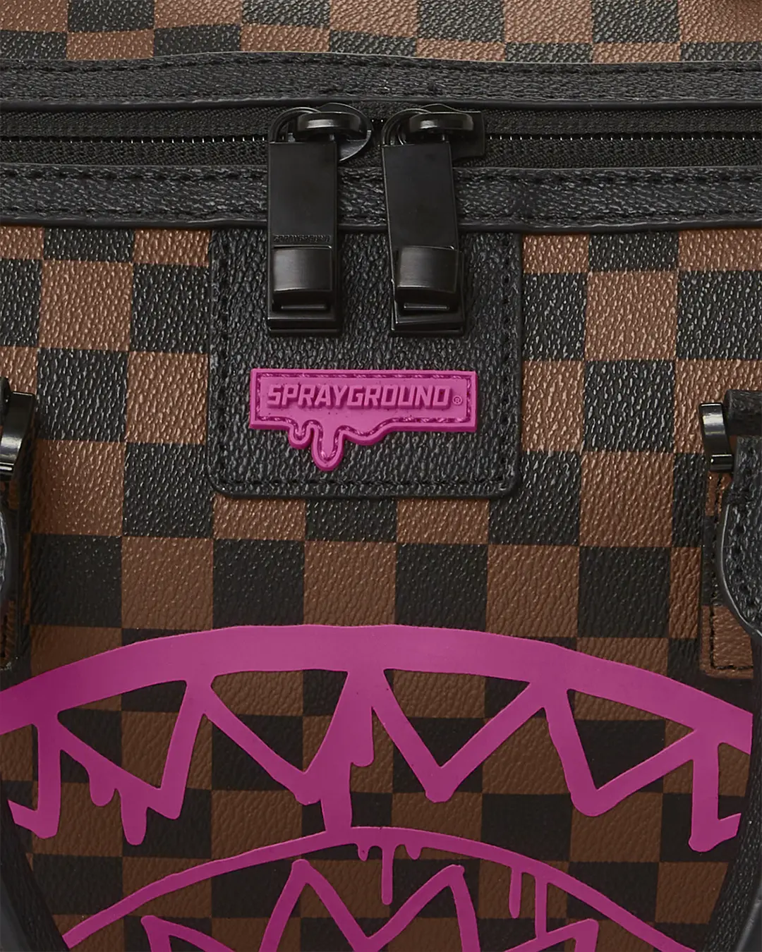 THE ARTISTS TOUCH MINI DUFFLE - Image 6
