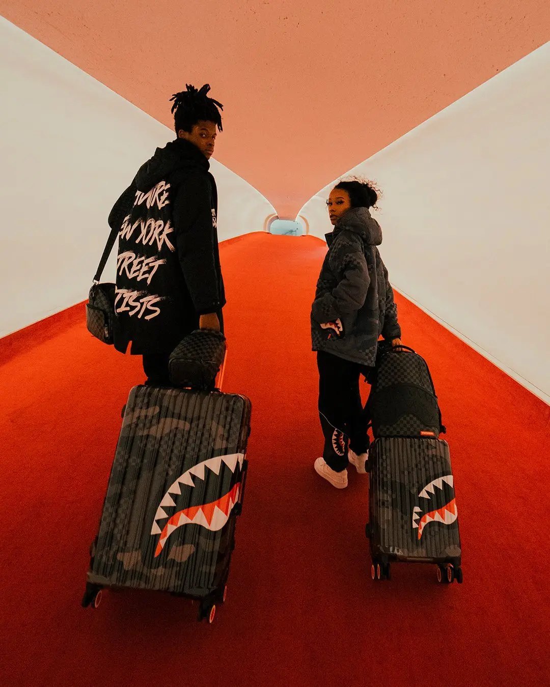 3AM SHARKNAUTICS 22” CARRY-ON LUGGAGE - Image 6