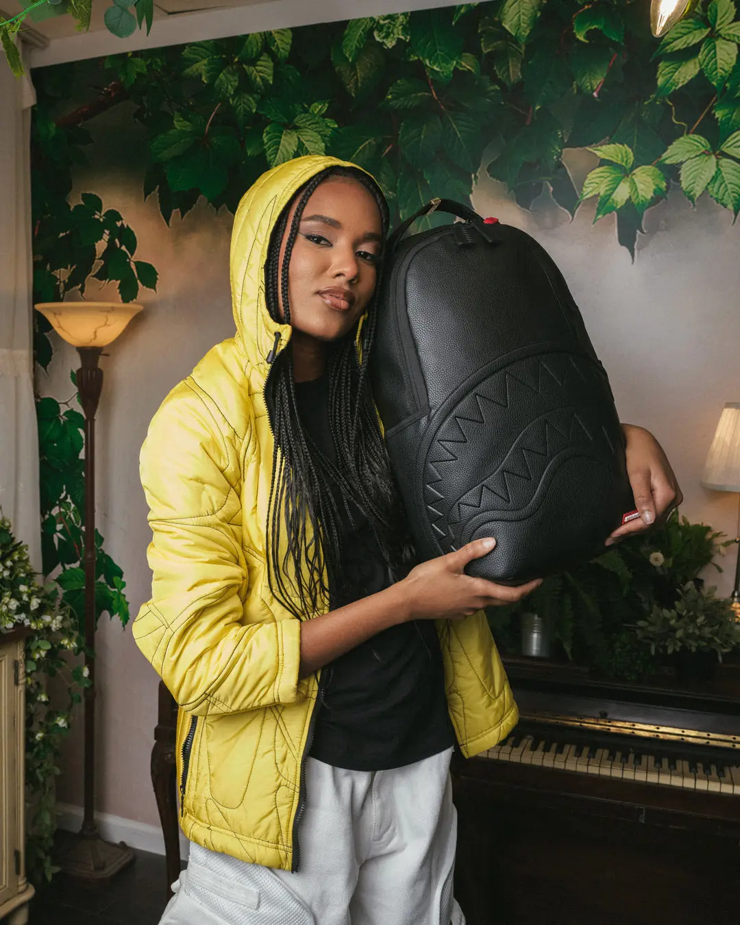EMBOSSED SHARK TRAVELER BACKPACK (DLXV) - Image 6