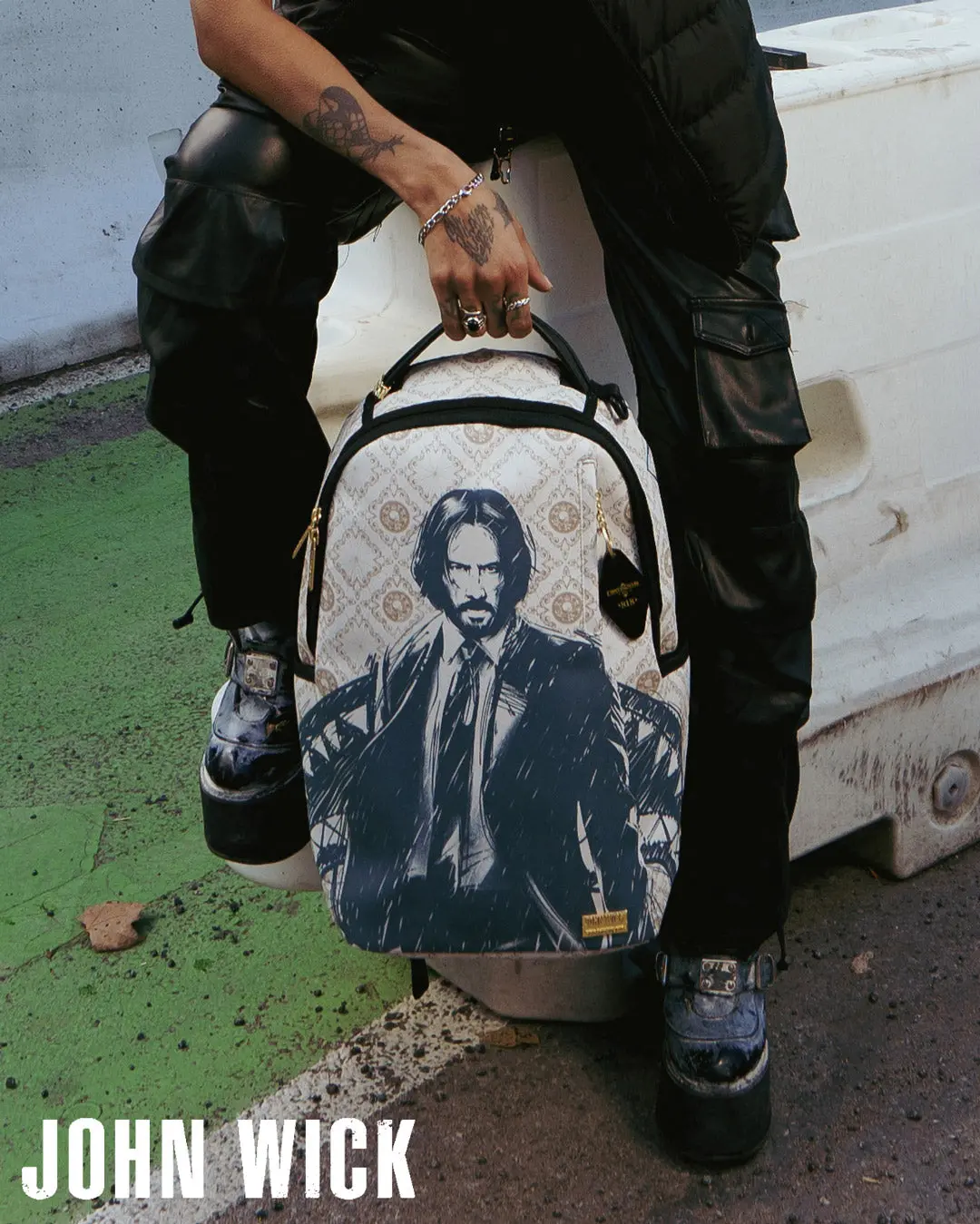 JOHN WICK BORN FOR THIS BACKPACK - Image 10